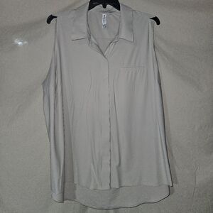 Sleeveless Collared Blouse in Light Khaki